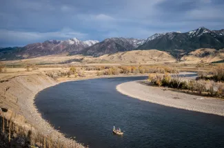 A picturesque bend on the Yellowstone River
