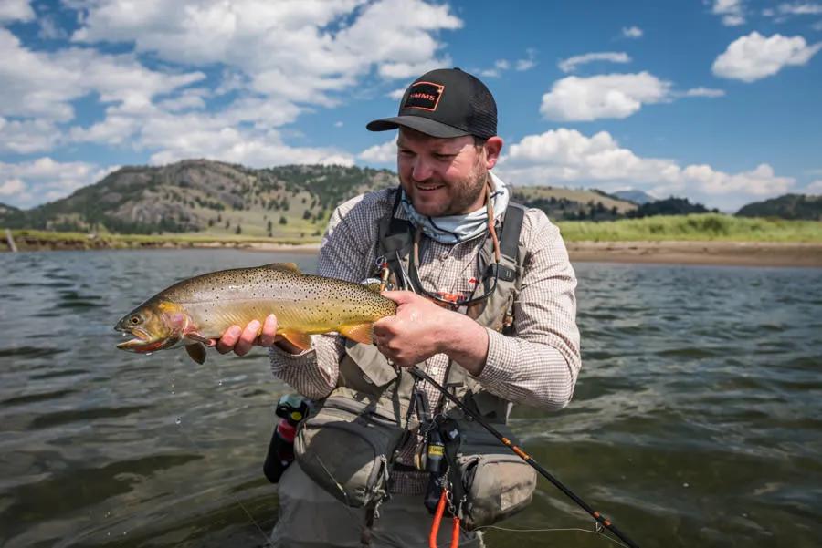 Yellowstone Park fly fishing in August on the Lamar River