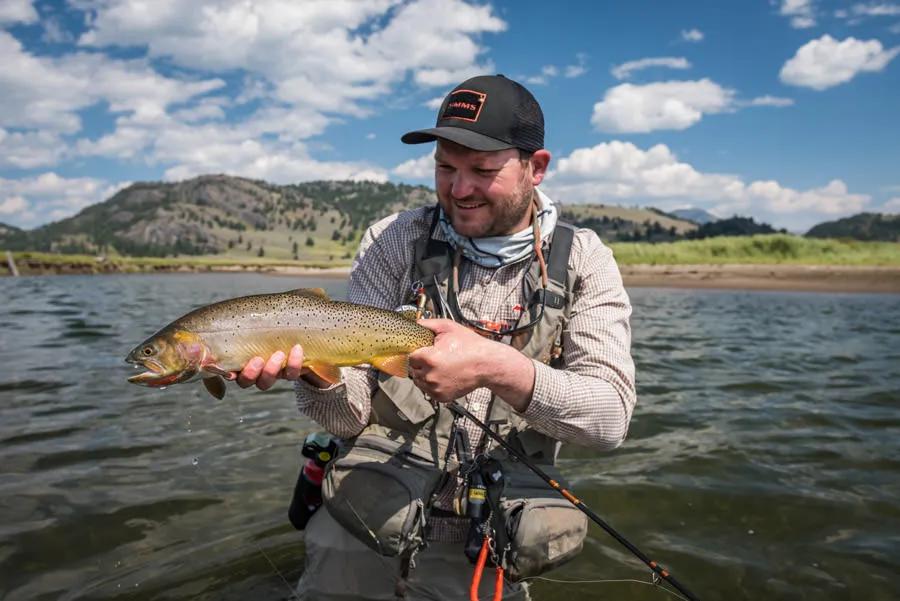 Yellowstone Park fly fishing in August on the Lamar River Yellowstone Park fly fishing in August on the Lamar River