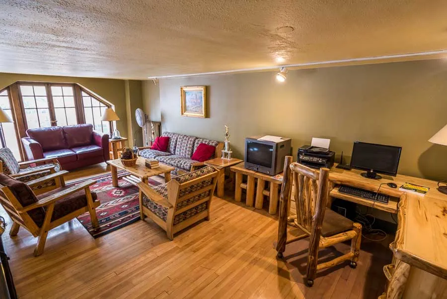 Murray hotel Office Room