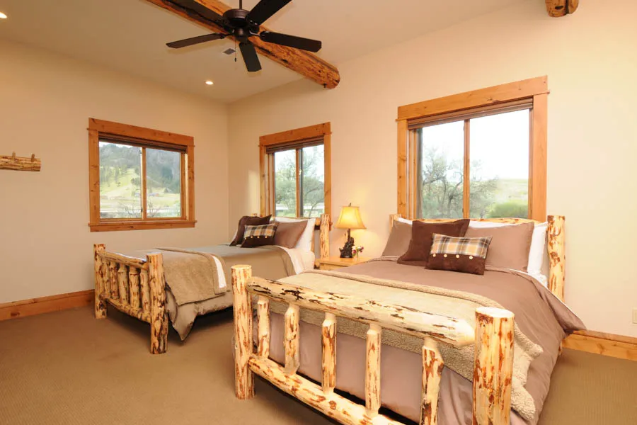 Lodge bedroom at Eagle Rock