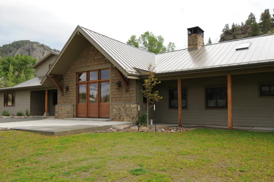 Missouri River Lodge