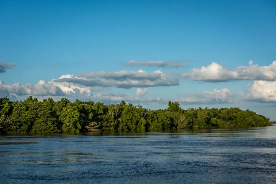 Destination fly fishing lodges
