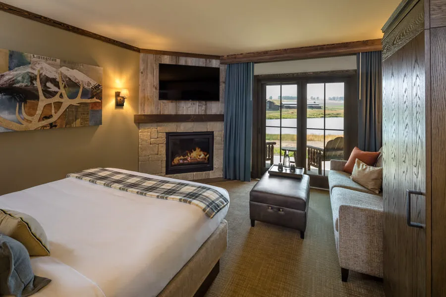 Montana fly fishing lodge
