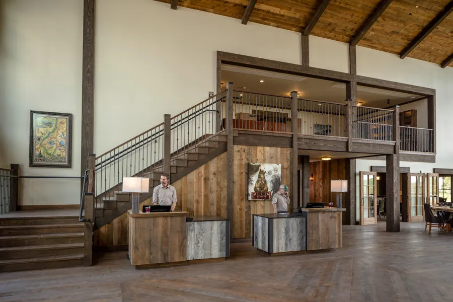 Luxury Montana Lodge