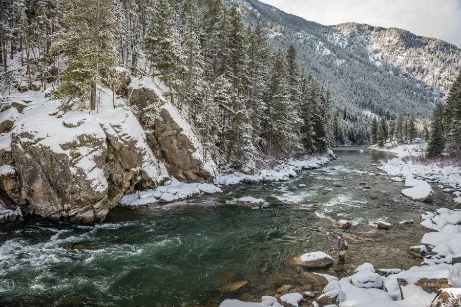 Gallatin River winter fly fishing guides