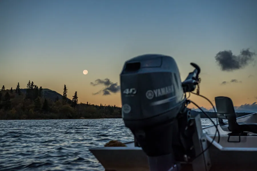 jet boat moon