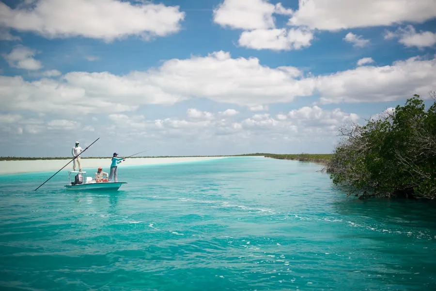 boat bonefishing