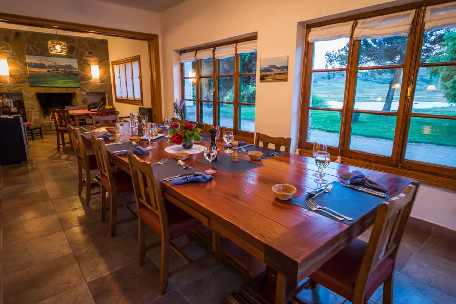 dinner setting