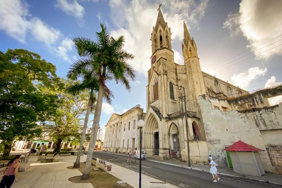 Cuba cathedral The larger cities are filled with beautiful but often decaying buildings from the era of Spanish colonialism.