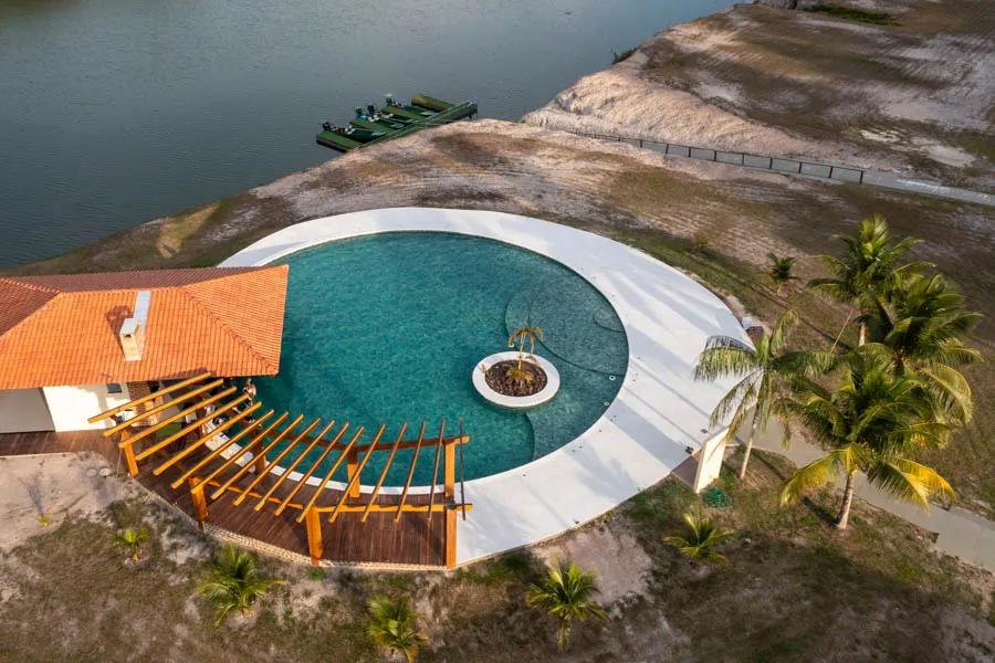 The pool overlooking the river was completely remodelled over the off season adding a huge covered sitting area and large pergola