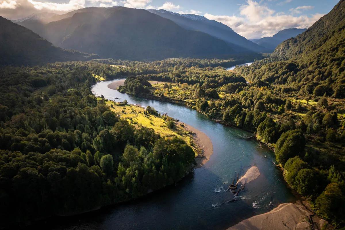 The Río Blanco offers anglers remote access to some of the most exceptional streamer water anywhere in Patagonia. The Río Blanco offers anglers remote access to some of the most exceptional streamer water anywhere in Patagonia.