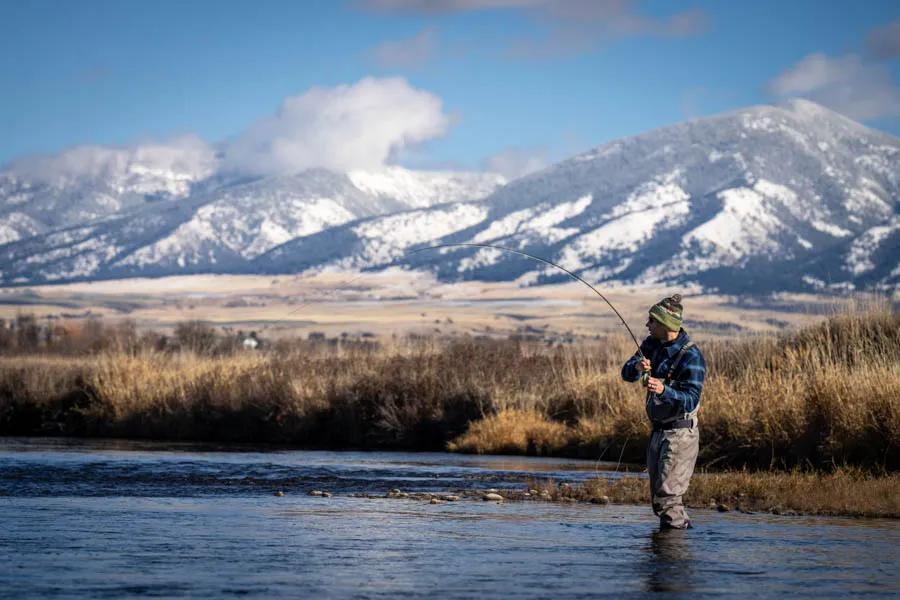 Fly fishing tips for winter that is more than just gear advice. Winter fly fishing tips for fishing in Montana