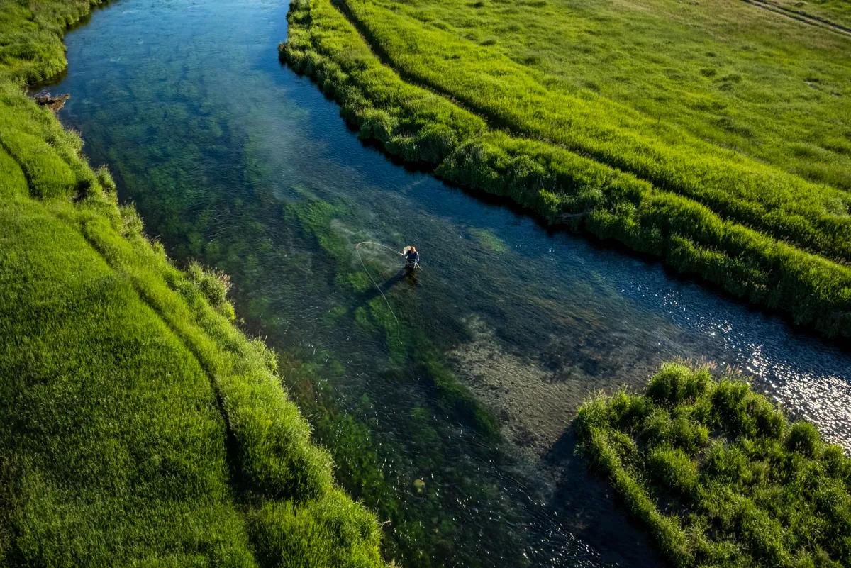 Montana fly fishing on spring creeks You might not be aware of it, but the sun can help...and hurt your ability to fish a spring creek effectively.