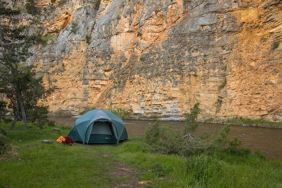 Overnight camping and fishing trips in Montana Camping is a special way to experience a Montana fly fishing trip. You can choose to DIY or you can opt for a professionally outfitter trip.