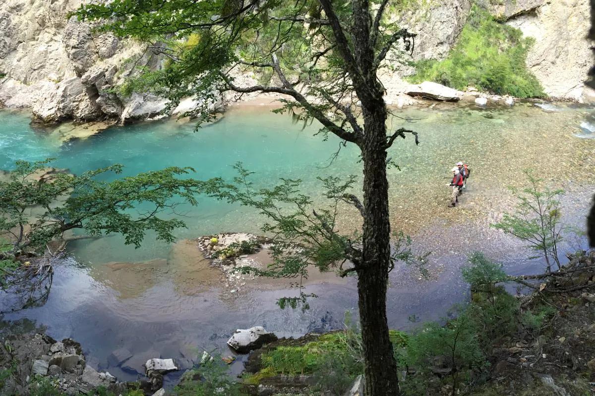 Fly fishing trips to Chile Fly fishing Magic Waters Lodge in Chile with Montana Angler