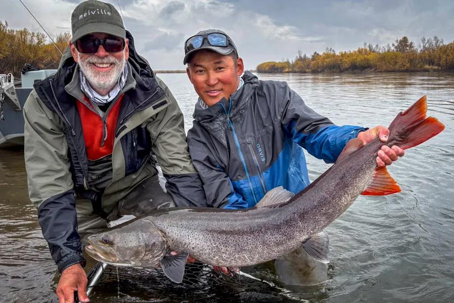 42" taimen 42" taimen