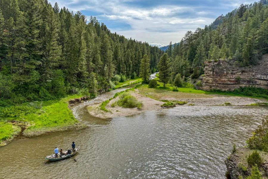 A fishing trip on the Smith River in Montana in May is often a veteran guide's favorite month. Streamflows almost always ensure getting down the river with ease and with hatches of caddis and salmonflies possible, May is an ideal month on the Smith River.