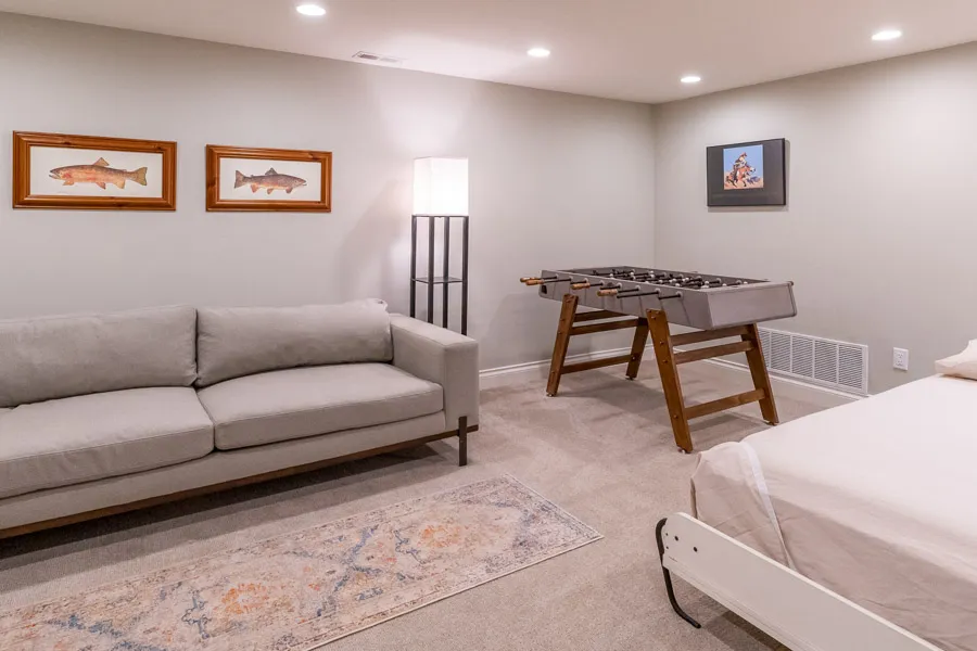 Absaroka Sunrise Vacation Rental Home Paradise Valley game room