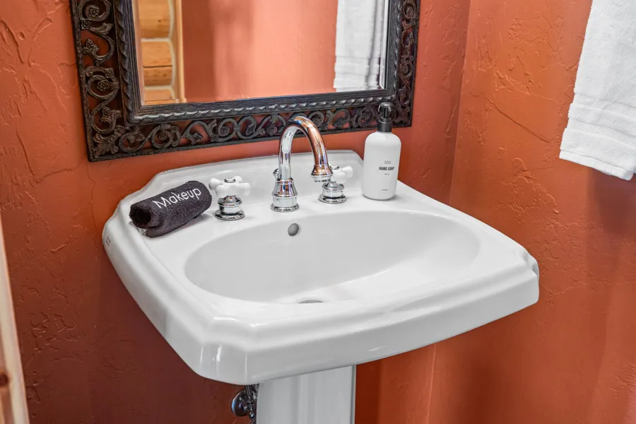 The Chalet Rental Home in Paradise Valley Montana sink
