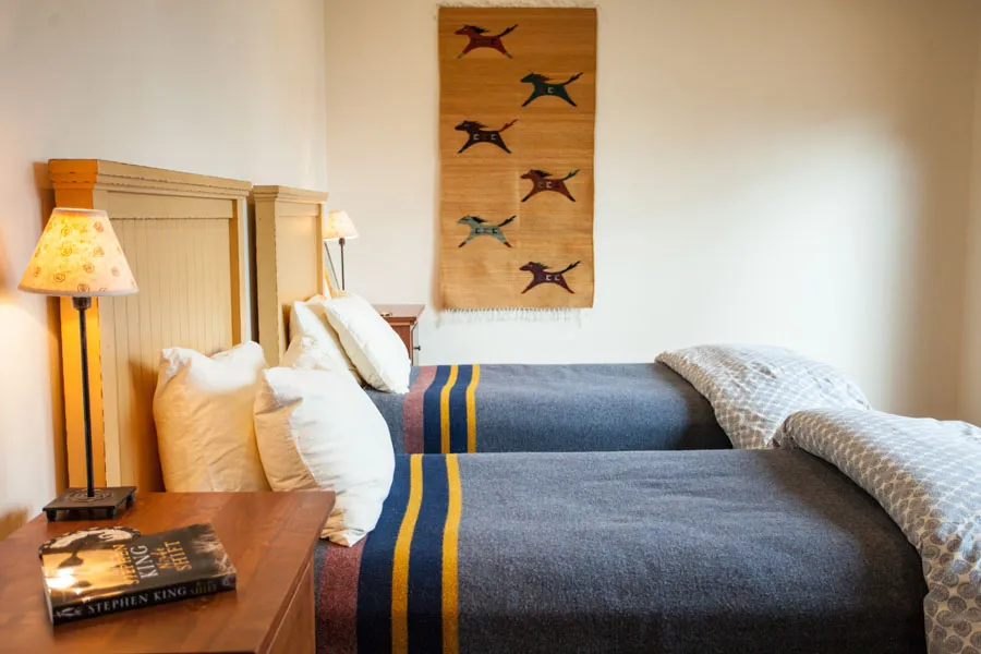 Crane's Bend Paradise Valley Vacation Rental bed