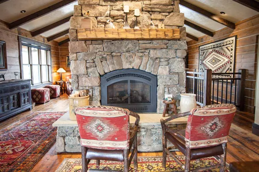 Paradise Valley Vacation Rental Home Crane's Bend fireplace