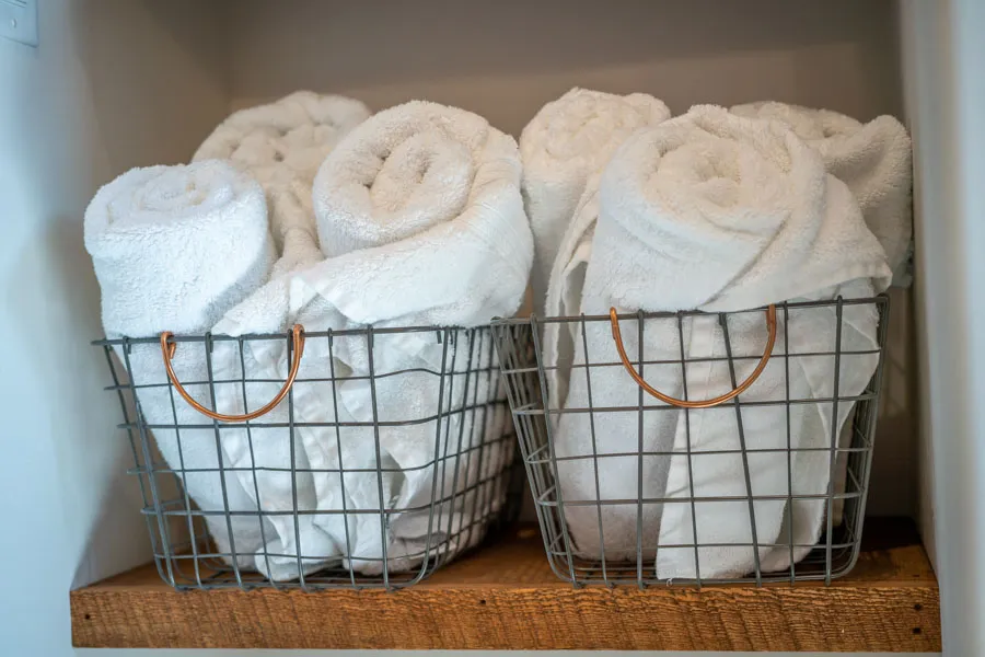 Livingston Montana Rental home Double MM Ranch towels