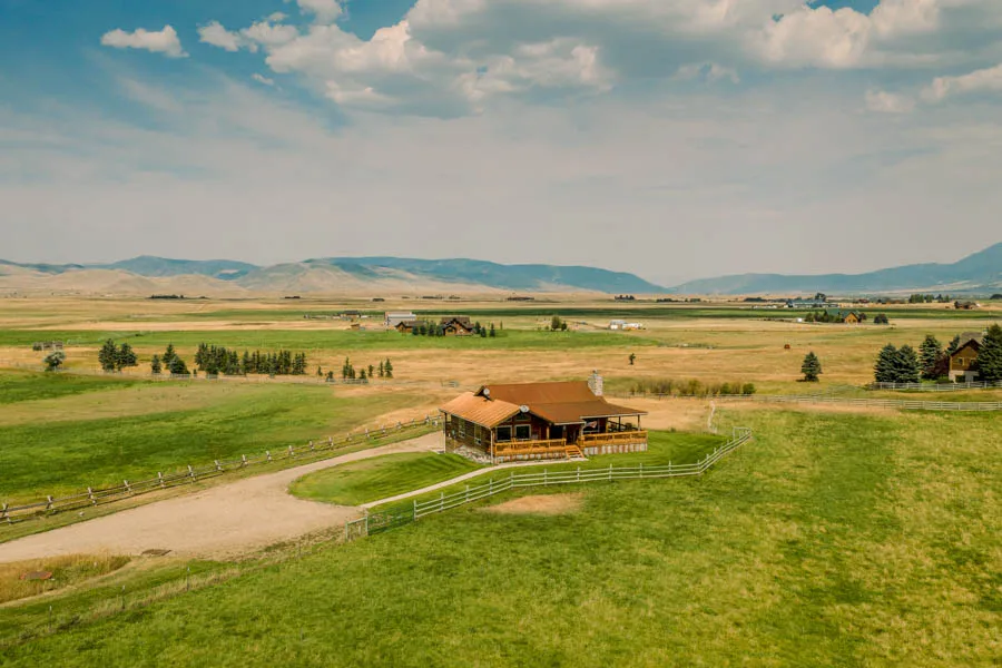 Horseshoe Ranch Paradise Valley Rental Home property