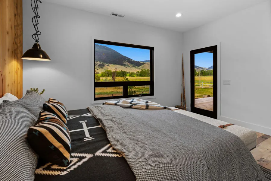 Livingston Vacation Home Lodge at Elbow Creek room