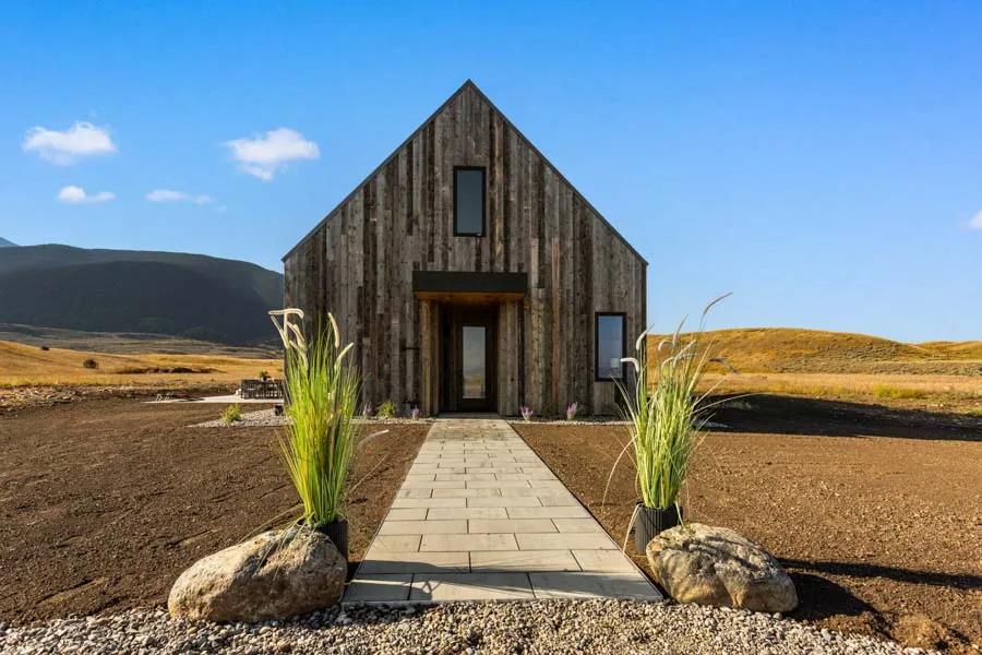 Paradise Retreat at Chico Paradise Valley Rental Home front