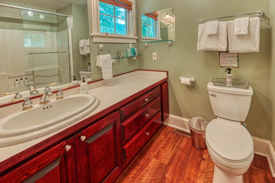 Paradise Valley MT Rental Home Red House Homestead bathroom