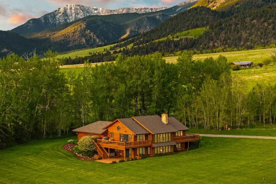 Valley View Lodge Vacation Rental Home in Paradise Valley drone