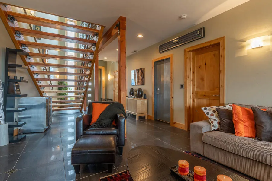 Yellowstone River Rental home downstairs