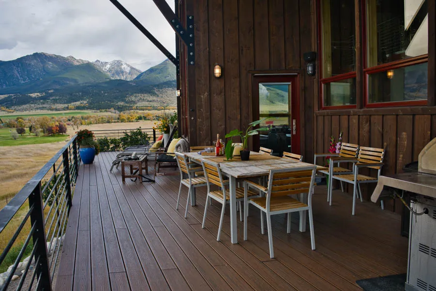 Yellowstone Beach Club Vacation Rental deck