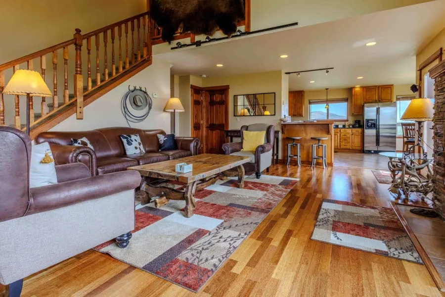 Yellowstone River Rental Home Yellowstone Trail inside