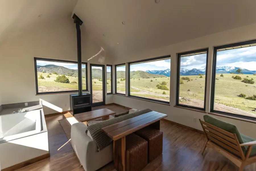 Eriks Ranch Elsa's House