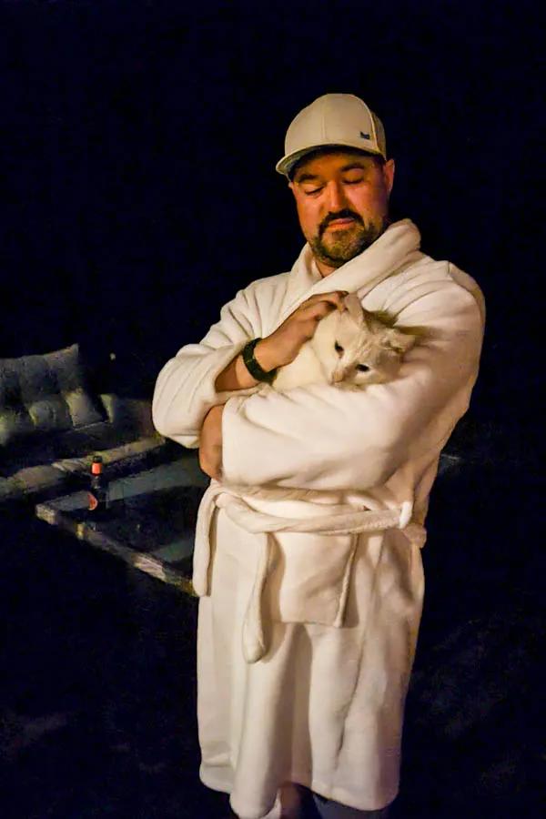 If even cat people can find some pets at Magic Waters Lodge.