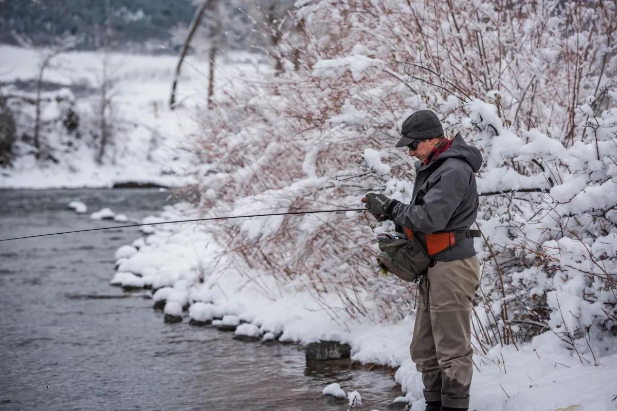 The impact of choosing the right leader and tippet is often overlooked. When fly fishing streamers in winter, you can often use a shorter and stouter leader than other times of the year. The exception: when dead-drifting a streamer you may need to consider a longer and more supple leader to get the best drift. 