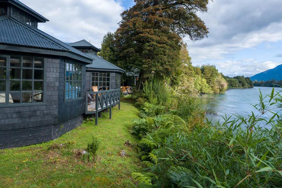 Rio Yelcho Lodge