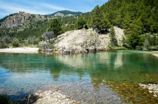 The clear waters of the Filo Hua Hum