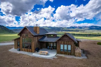 Vacation Rental Home in Paradise Valley Double MM Ranch