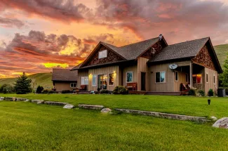 Vacation Rental Home in Paradise Valley River Run