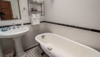 Murray hotel bathtub and sink