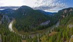 mountain range on smith river