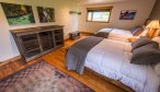 Madison River Lodge bedroom