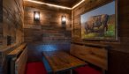 Missouri Cliffs Lodge bar booth