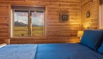 Livingston Montana Vacation Rental Home Blackhawk Cabin bed