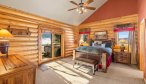 Rental Home in Paradise Valley the Chalet bed
