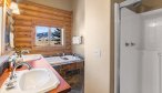 Rental Home in Paradise Valley Chalet bathroom