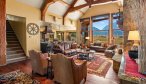 Vacation Rental in Paradise Valley Cowboy Lake Lodge living room